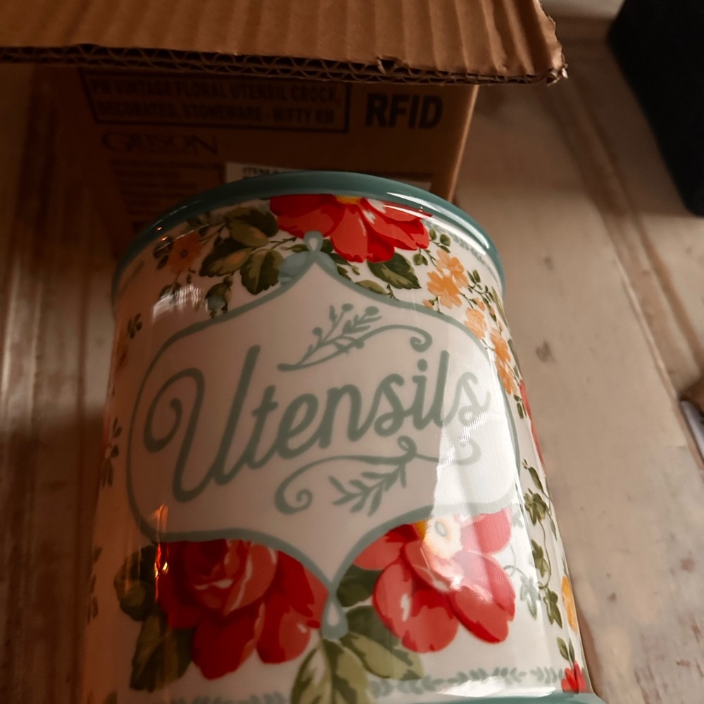 Ceramic Utensil Holder in Teal and Floral - Unknown Brand